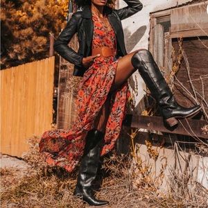 COPY - Freebird Misty black size 10 NWT/original pkg